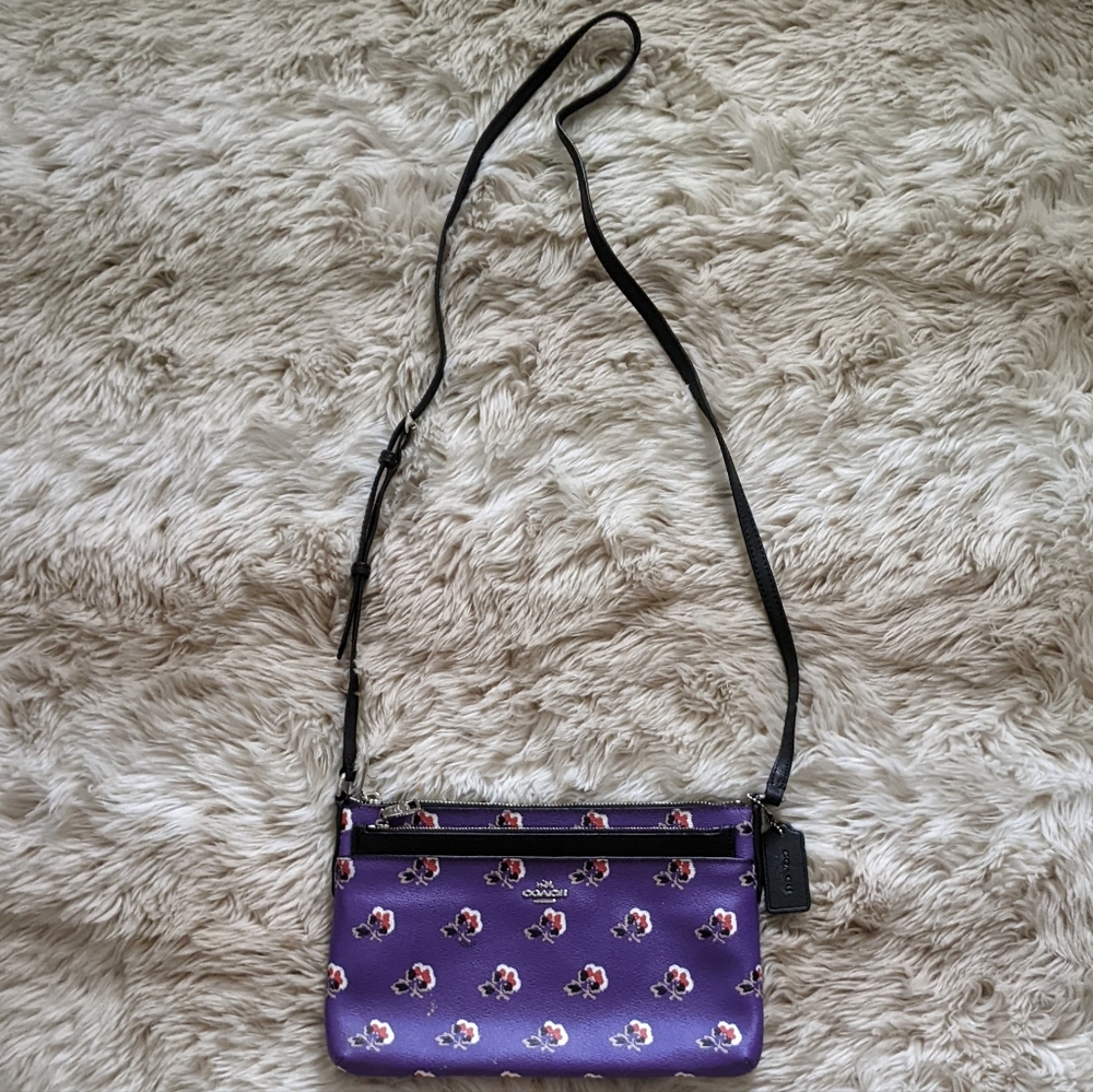 Coach bramble rose crossbody